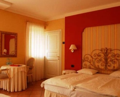 Hotels Around Lake Maggiore