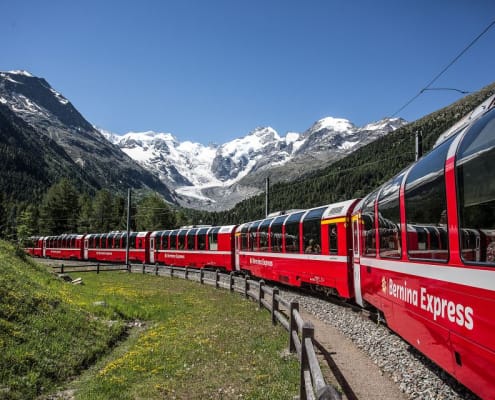 trip-from-como-bernina-express-switzerland-train