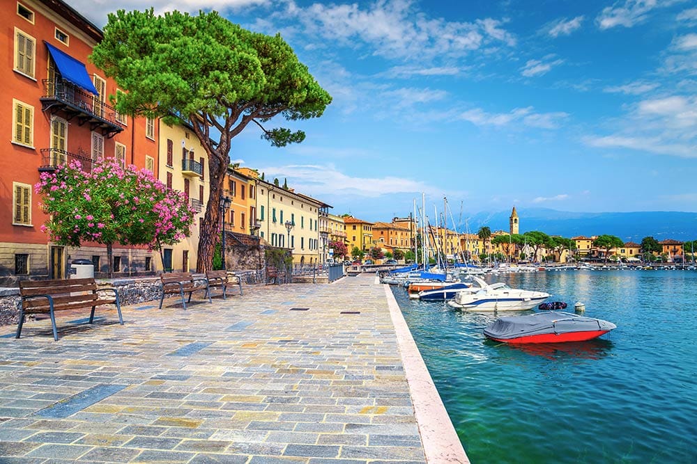 Toscolano Maderno Lungolago walk