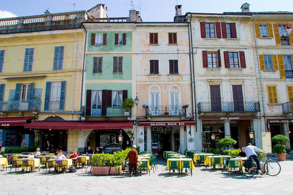 orta-san-giulio-cafes