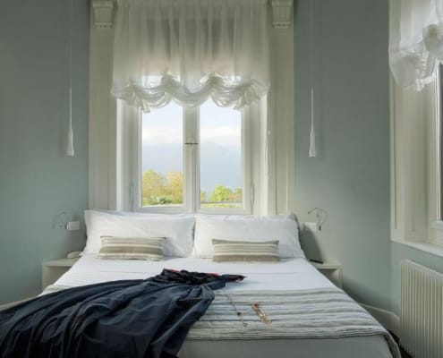 camin-hotel-luino-bedroom