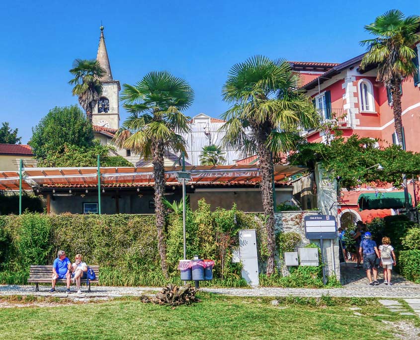 isola-dei-pescatore-lake-maggiore-summer